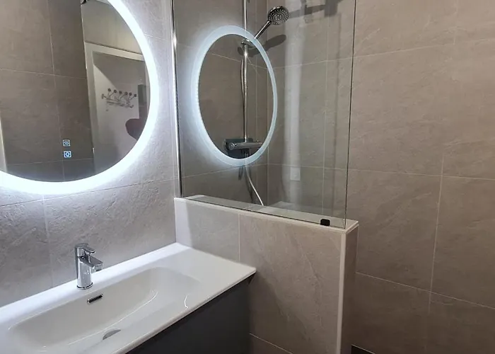 Plein Sud - 3110 - Pied Des Pistes 4 Pers *